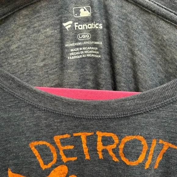 NWT Detroit Tigers MLB blue size large women’s long sleeve new with tags basebal - Picture 3 of 5